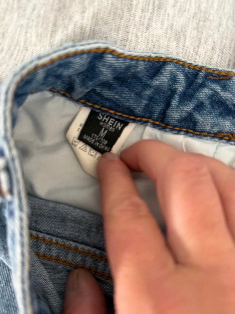 High Rise Denim Shorts - Picture 3 of 3